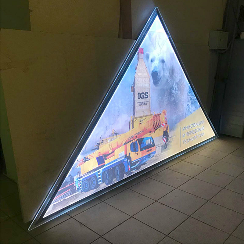 Треугольная световая панель Crystal